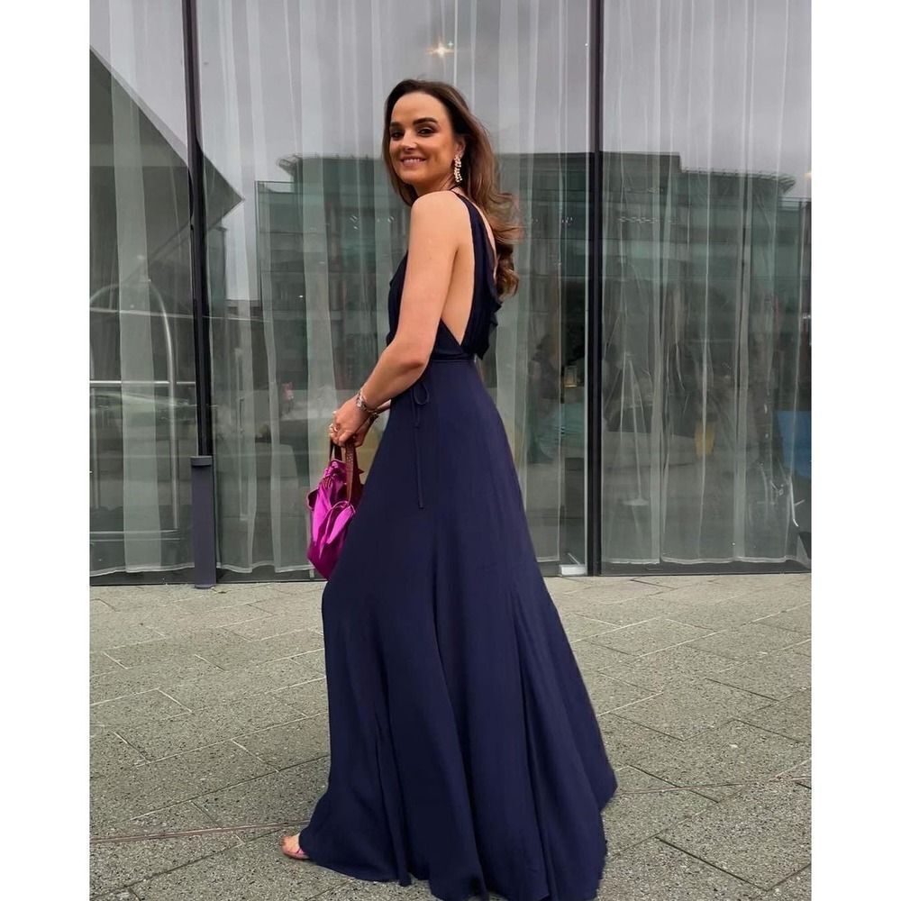Reformation Peppermint Maxi Dress in Navy size XSP